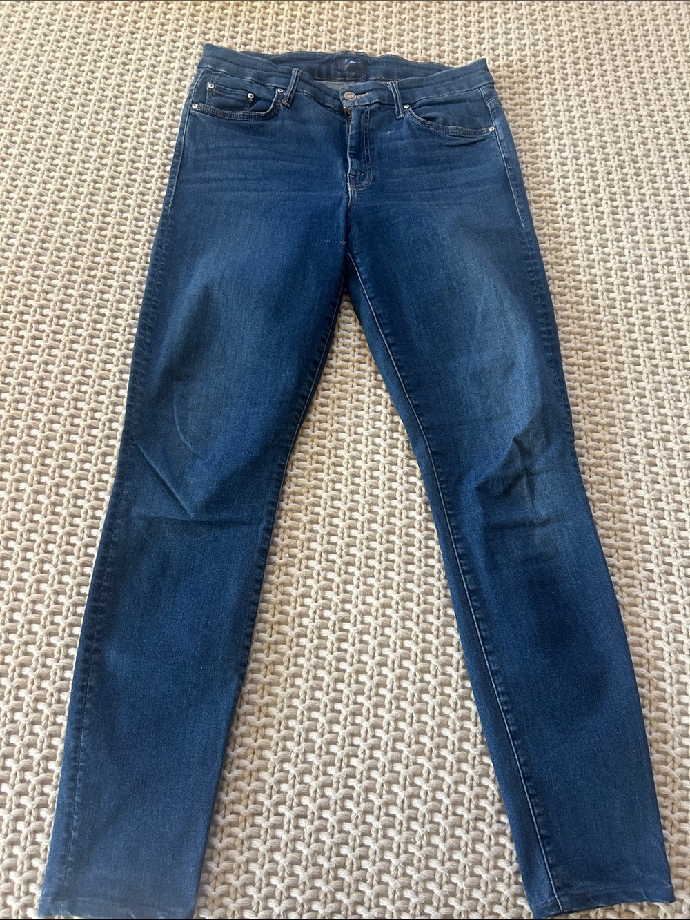 MOTHER Skinny Jeans in Dark Blue Wash